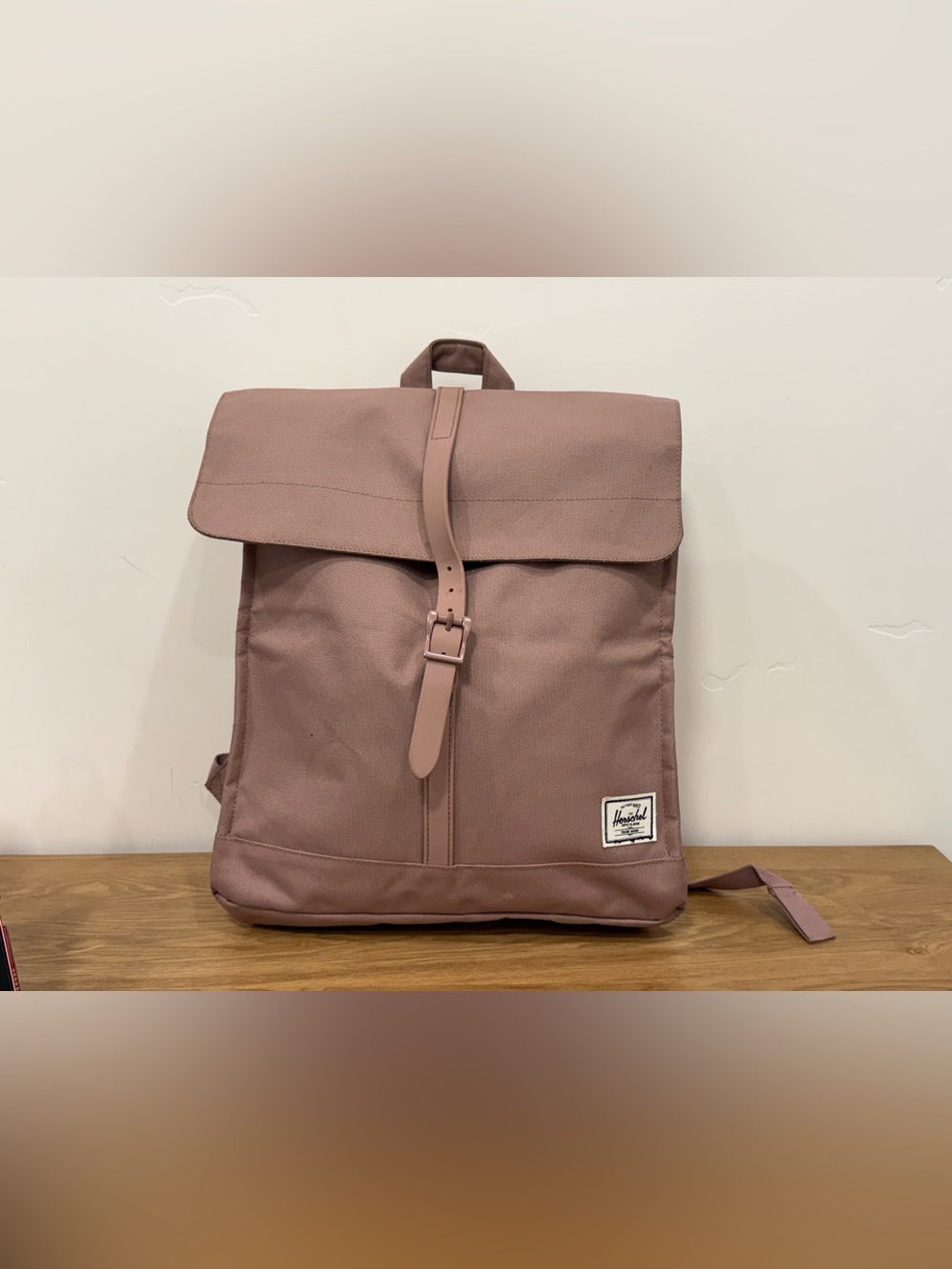 Herschel Supply Company Heritage Backpack in Mauve Pink